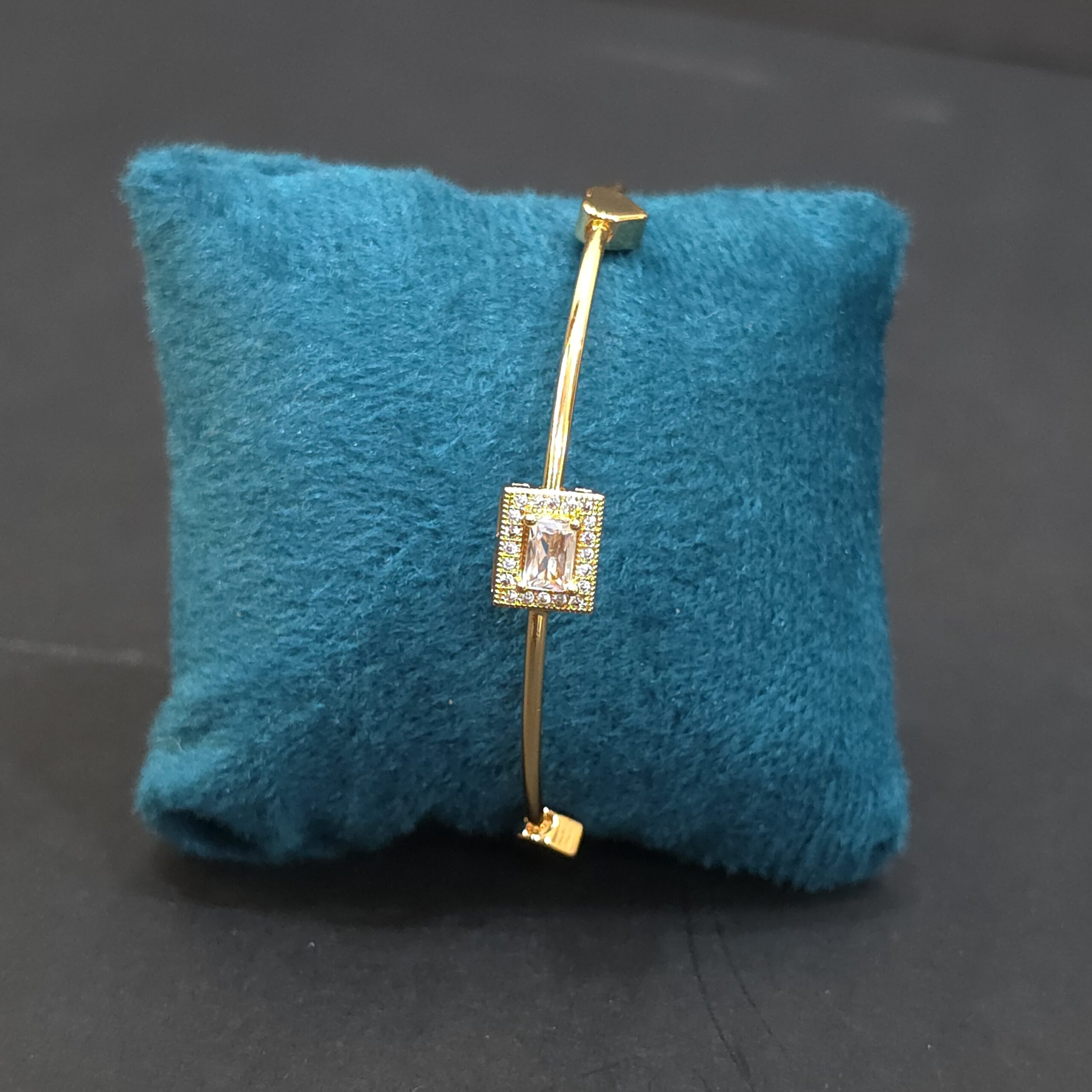 bracelet #001 bracelet #001